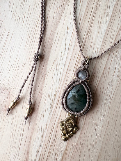 Labradoriet Ketting