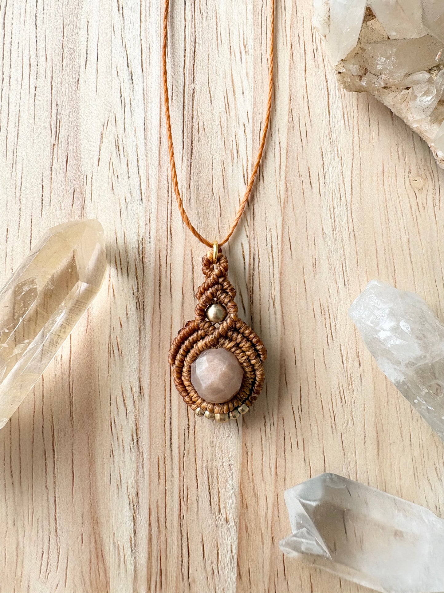 Sun kissed Ketting - Zonnesteen
